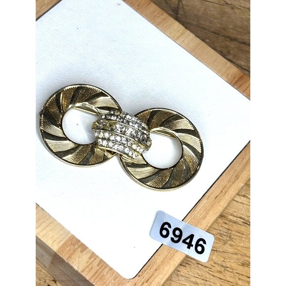 Vintage Coro Gold-Tone Rhinestone Infinity Brooch Pin Jewelry - Picture 8 of 9